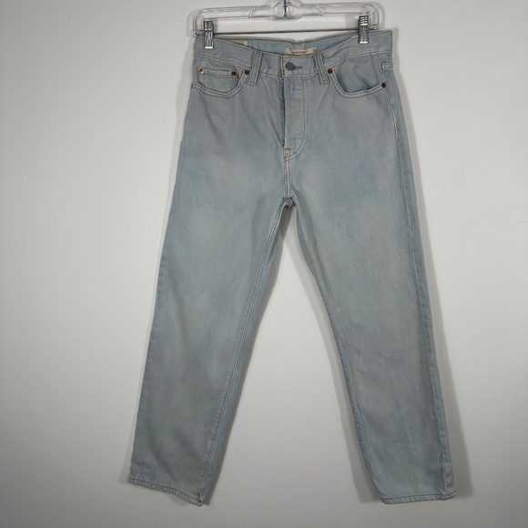 Levi’s Wedgie Straight Jean in Light Blue Women's 29 x 28" - Picture 2 of 14 Le - Picture 1 of 11